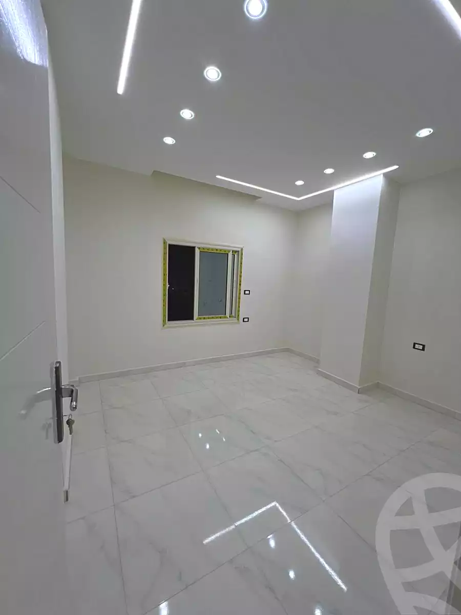 https://aqarmap.com.eg/ar/listing/6807856-for-sale-cairo-6th-of-october-el-ahyaa-neighborhood-3rd