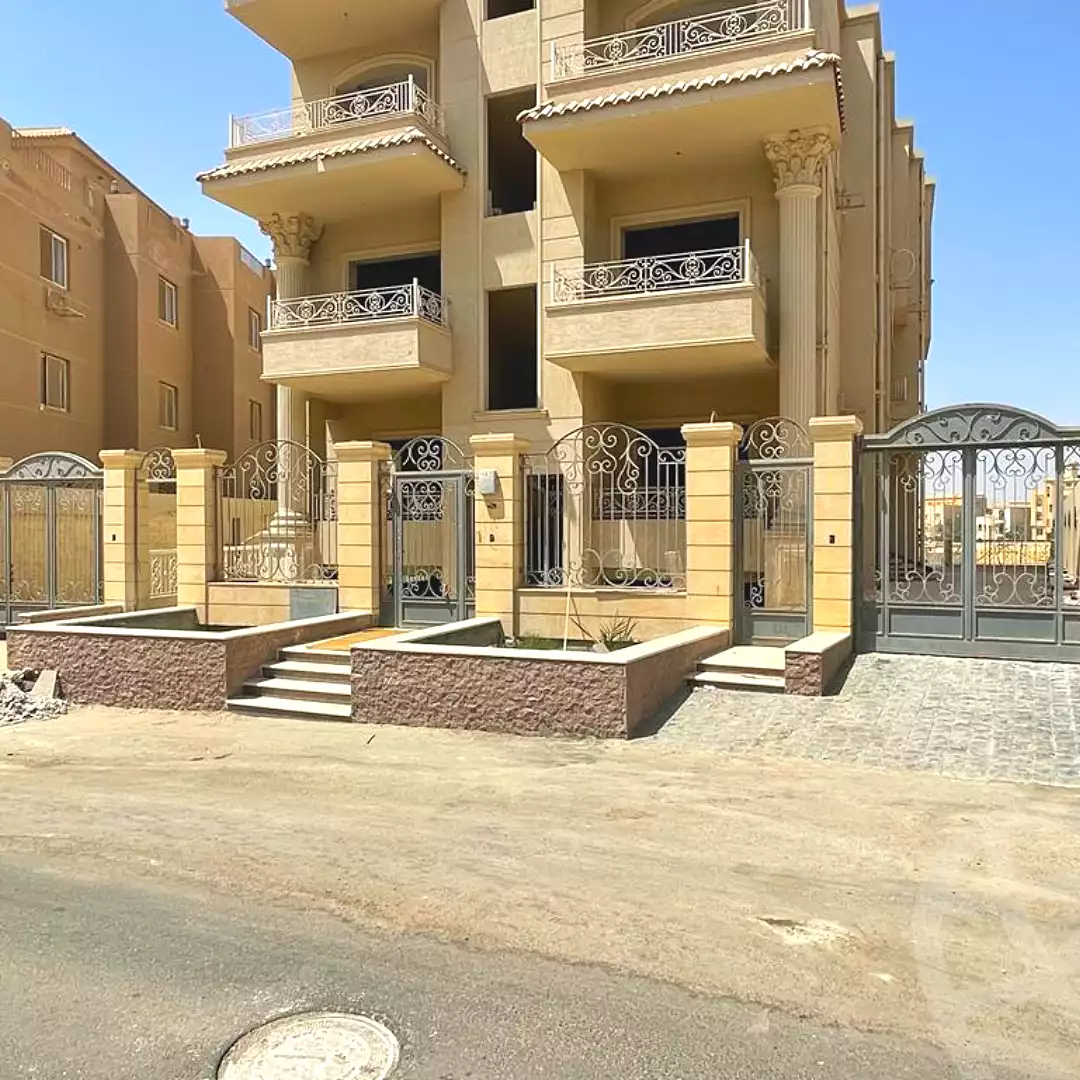 https://aqarmap.com.eg/ar/listing/6808204-for-sale-cairo-6th-of-october-garb-someed-neighborhood-1st