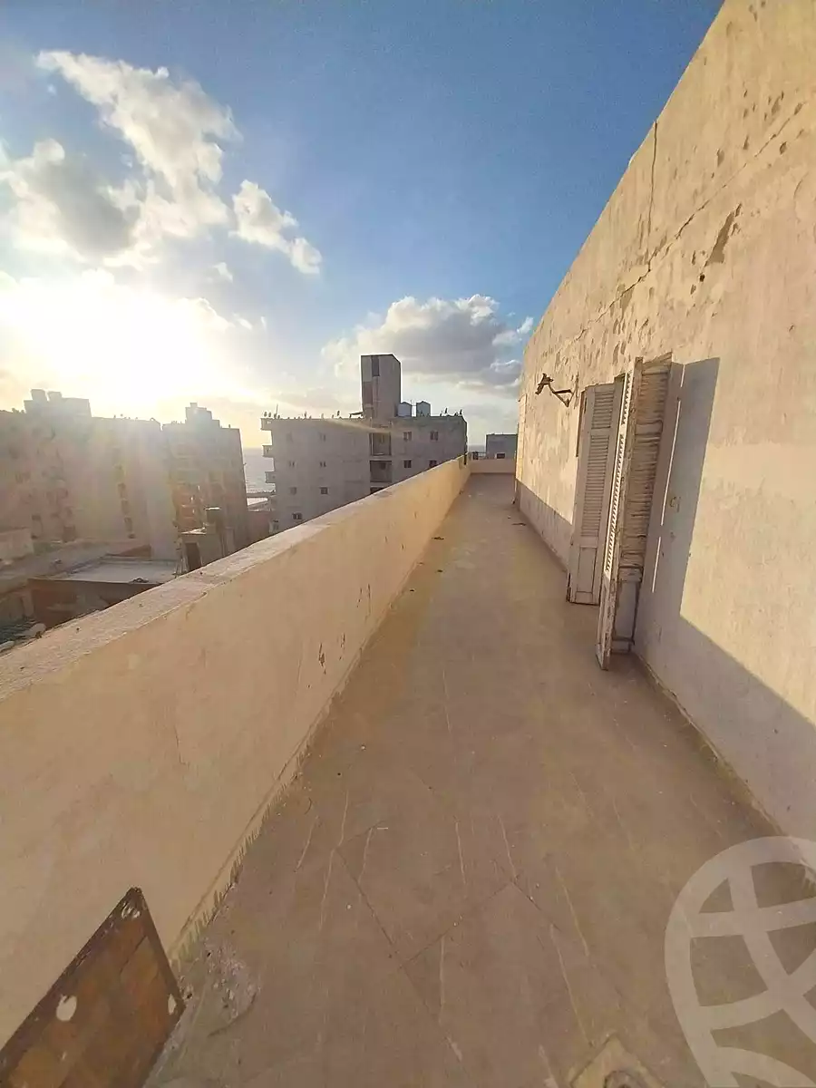 https://aqarmap.com.eg/ar/listing/6809037-for-sale-alexandria-sydy-bshr-sydy-bshr-bhry-shr-mhmwd-l-yswy