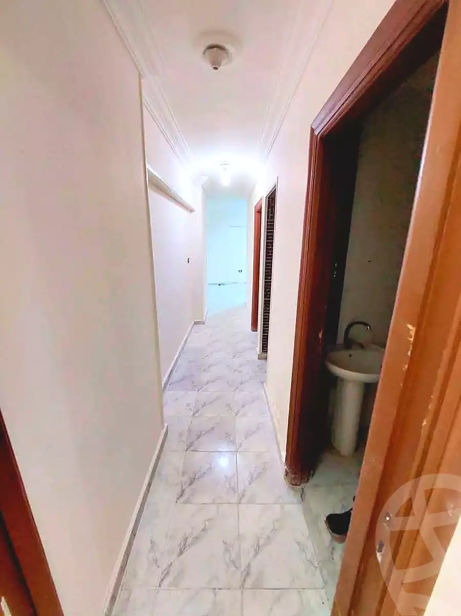 https://aqarmap.com.eg/ar/listing/6810381-for-rent-alexandria-sydy-bshr-sydy-bshr-bhry