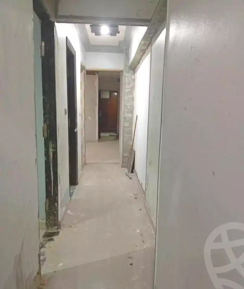 https://aqarmap.com.eg/ar/listing/6810421-for-sale-alexandria-sydy-bshr-sydy-bshr-bhry-gamal-abd-el-nasir-st