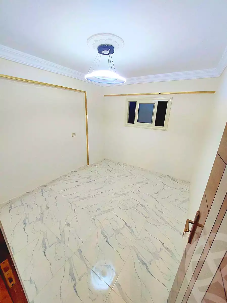 https://aqarmap.com.eg/en/listing/6810582-for-sale-alexandria-sydy-bshr-sydy-bshr-bhry-shr-mhmwd-l-yswy
