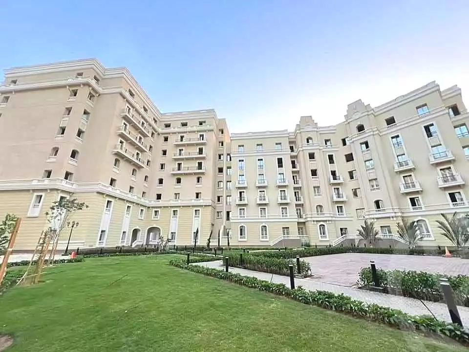 https://aqarmap.com.eg/ar/listing/6810745-for-sale-cairo-new-administrative-capital-r5-garden-city-compound-city-edge