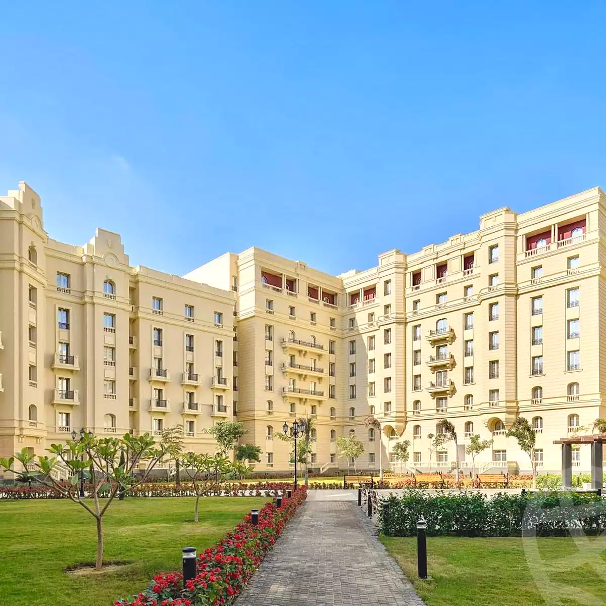 https://aqarmap.com.eg/ar/listing/6810745-for-sale-cairo-new-administrative-capital-r5-garden-city-compound-city-edge