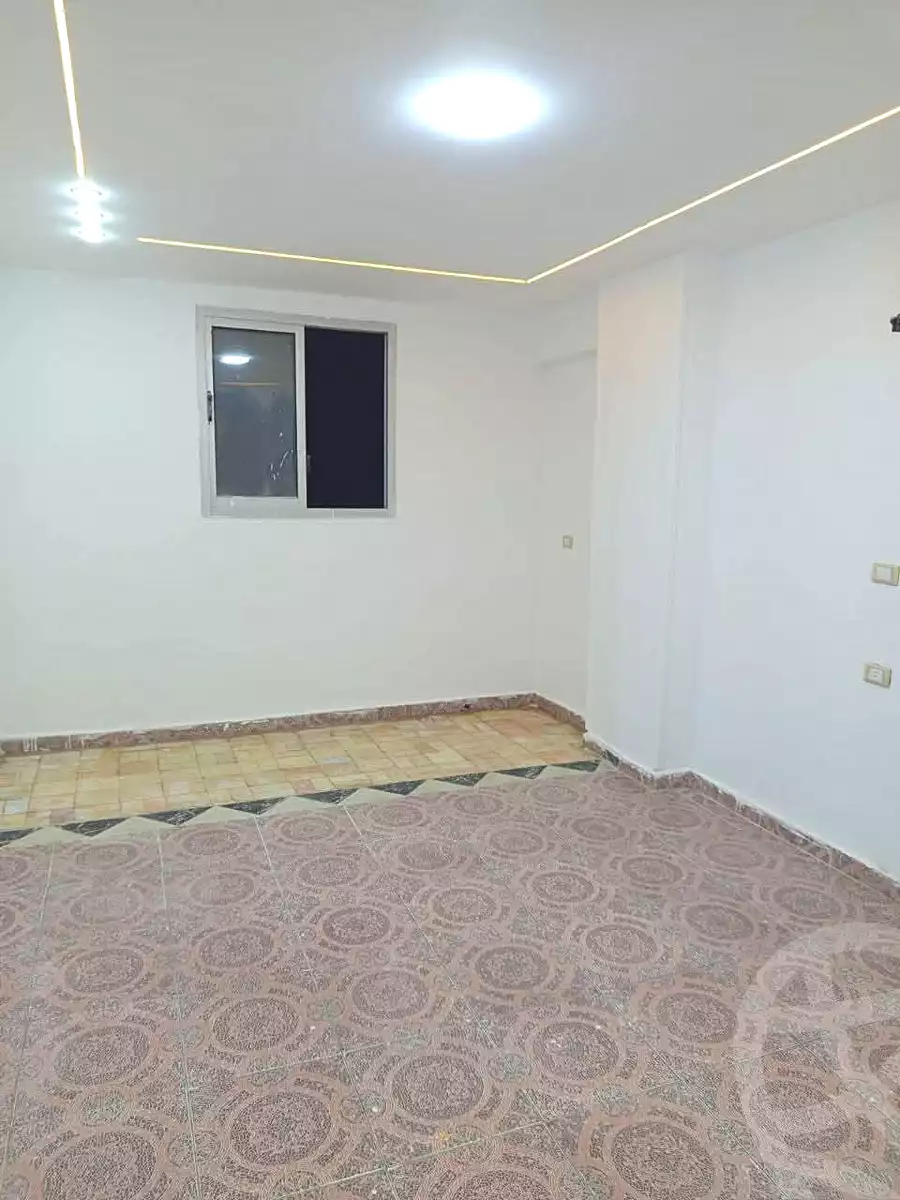https://aqarmap.com.eg/ar/listing/6811052-for-sale-alexandria-l-jmy-lbytsh-ibrahim-othman-st