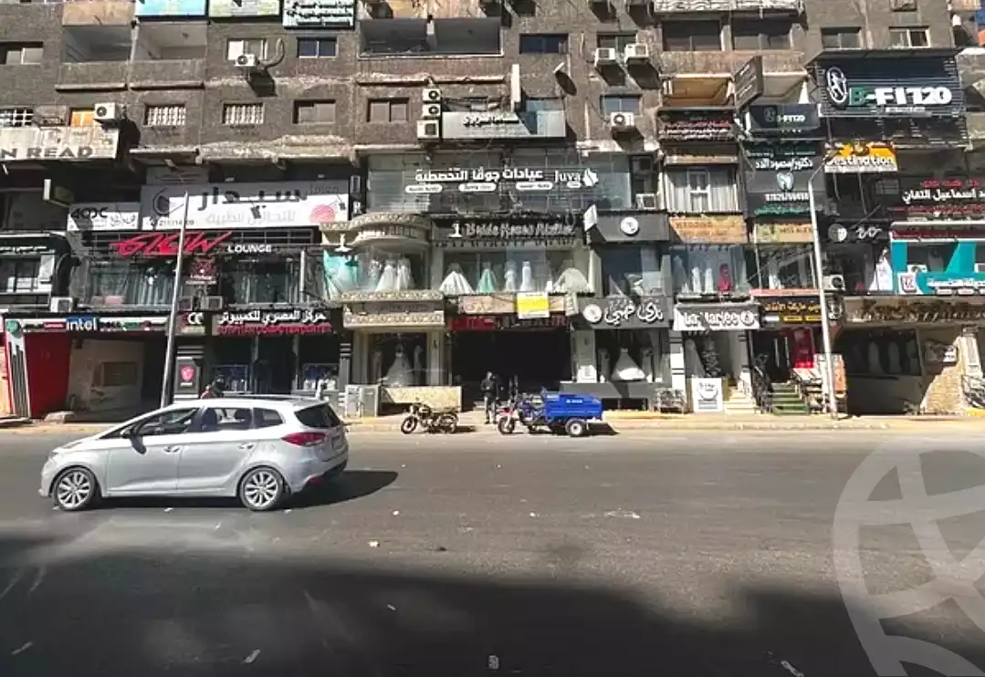 https://aqarmap.com.eg/ar/listing/6811112-for-rent-alexandria-roshdy-shr-bw-qyr-tryq-lhry