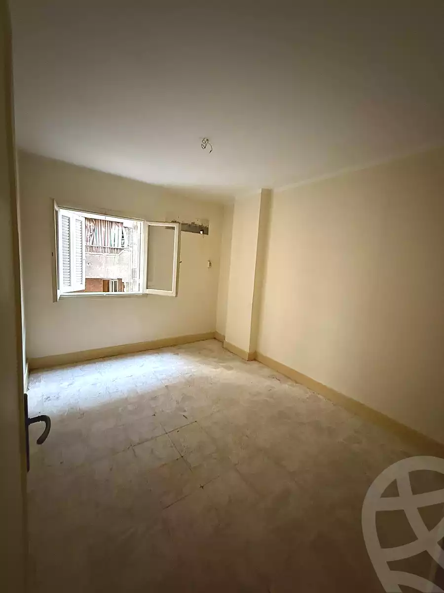 https://aqarmap.com.eg/ar/listing/6811248-for-sale-alexandria-sydy-bshr-sydy-bshr-bhry-street-15