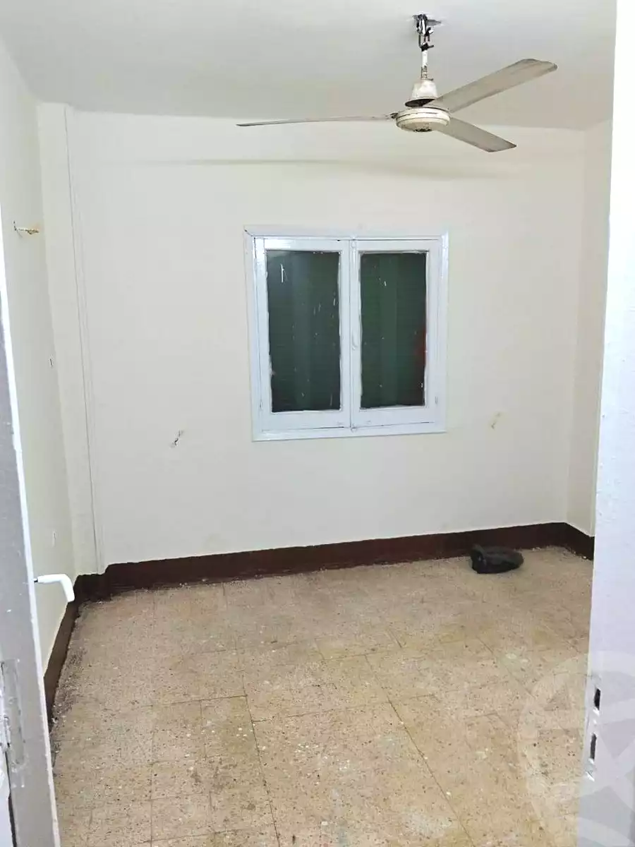 https://aqarmap.com.eg/ar/listing/6811256-for-sale-cairo-helwan-helwan-el-sharkeya-gaafar-st
