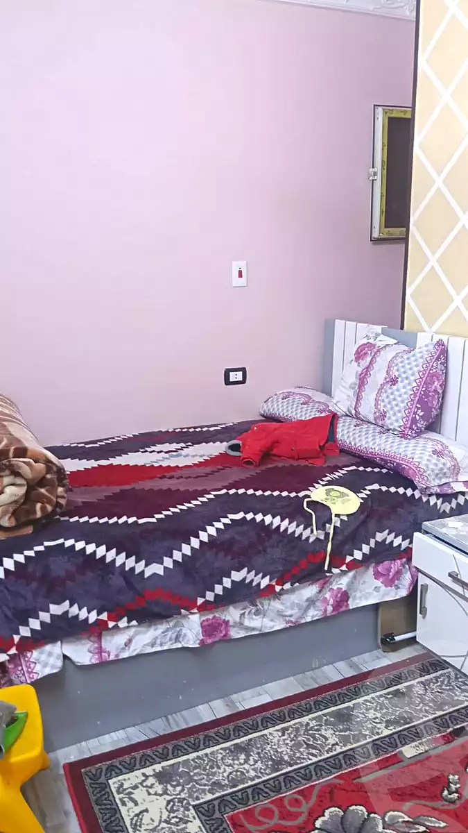 https://aqarmap.com.eg/en/listing/6811280-for-sale-cairo-helwan-ahmed-enci-st