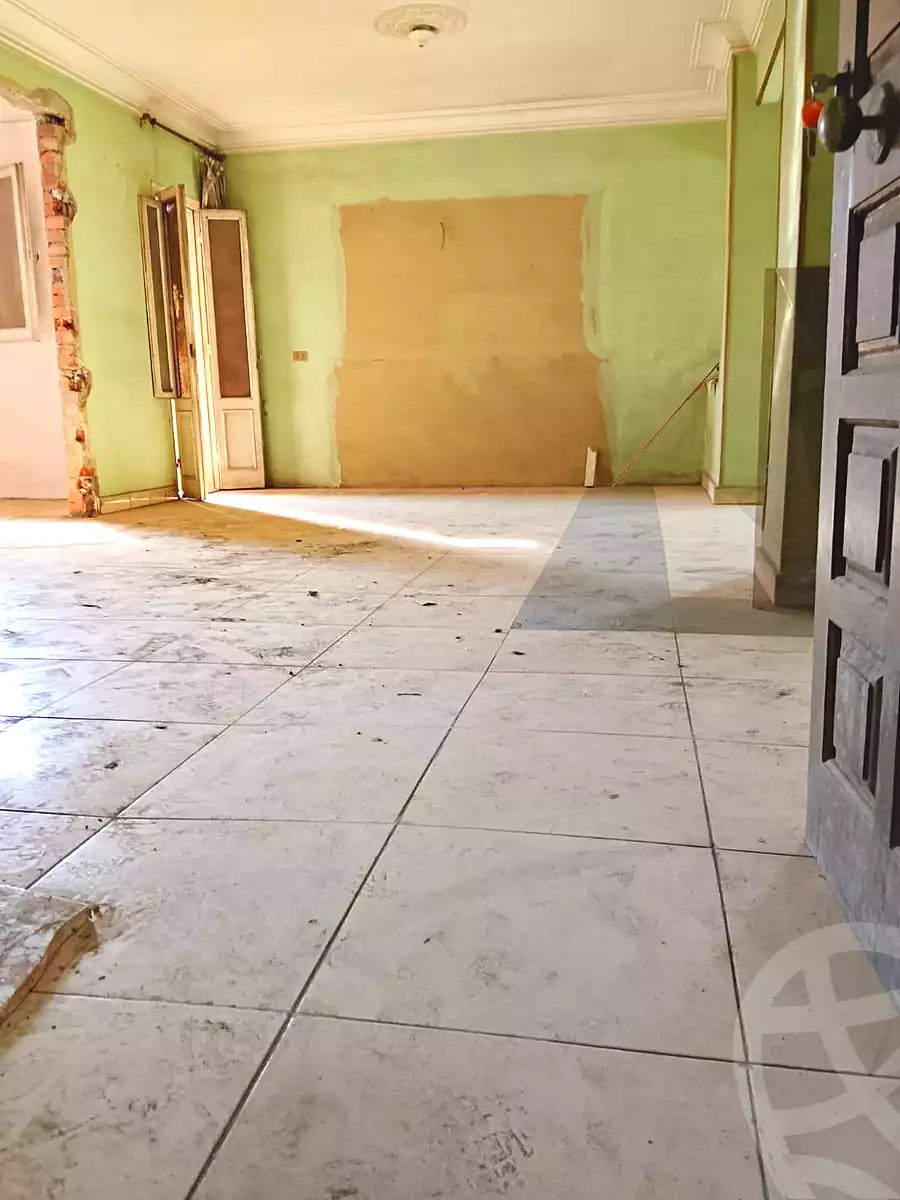 https://aqarmap.com.eg/ar/listing/6811390-for-sale-cairo-helwan-sherif-st