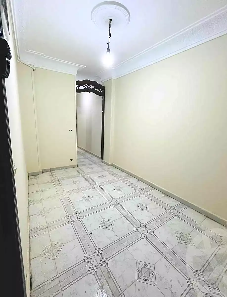 https://aqarmap.com.eg/en/listing/6811498-for-sale-alexandria-lsywf-el-falki