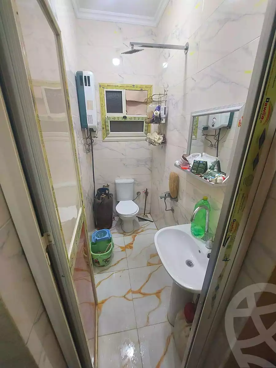 https://aqarmap.com.eg/en/listing/6811624-for-sale-cairo-helwan-el-shareaa-el-sharby-st