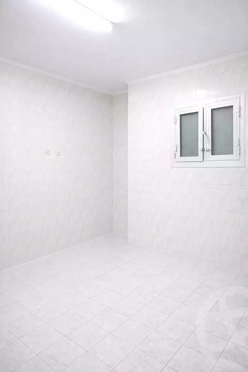 https://aqarmap.com.eg/ar/listing/6811689-for-rent-alexandria-miami