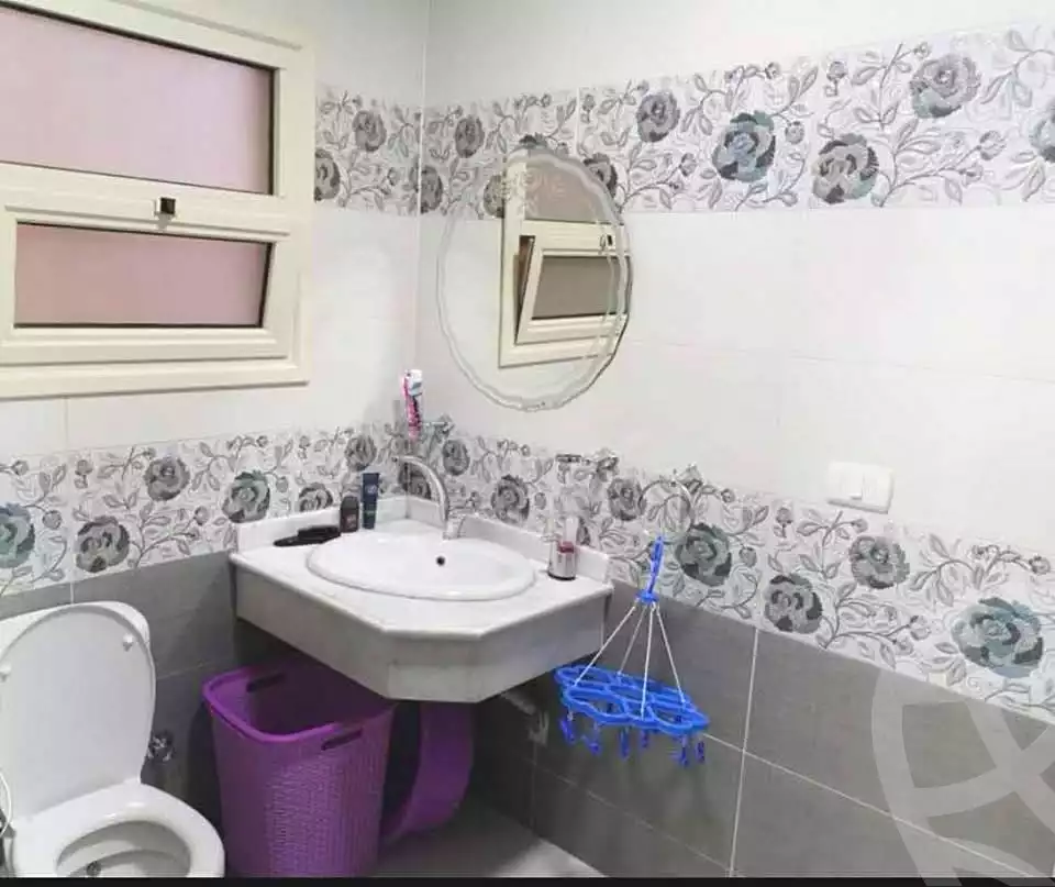 https://aqarmap.com.eg/ar/listing/6811697-for-sale-cairo-al-oubour-tryq-msr-sm-yly-lshrwy-moon-city
