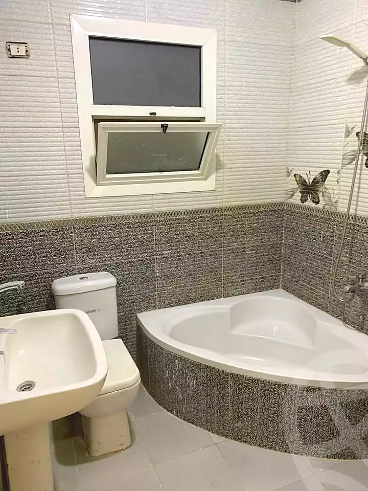 https://aqarmap.com.eg/ar/listing/6812128-for-rent-cairo-el-haram-shareaa-khatem-el-morsalen