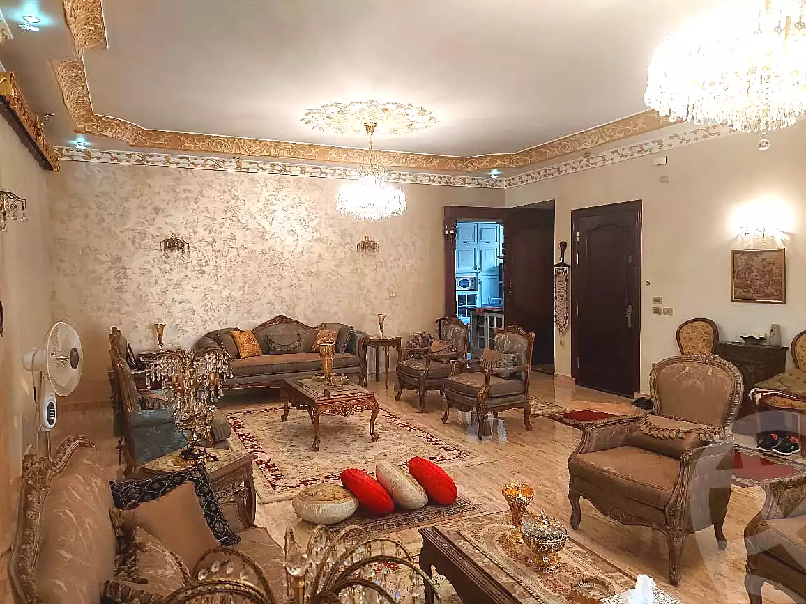 https://aqarmap.com.eg/ar/listing/6812280-for-sale-cairo-6th-of-october-garb-someed-neighborhood-5th