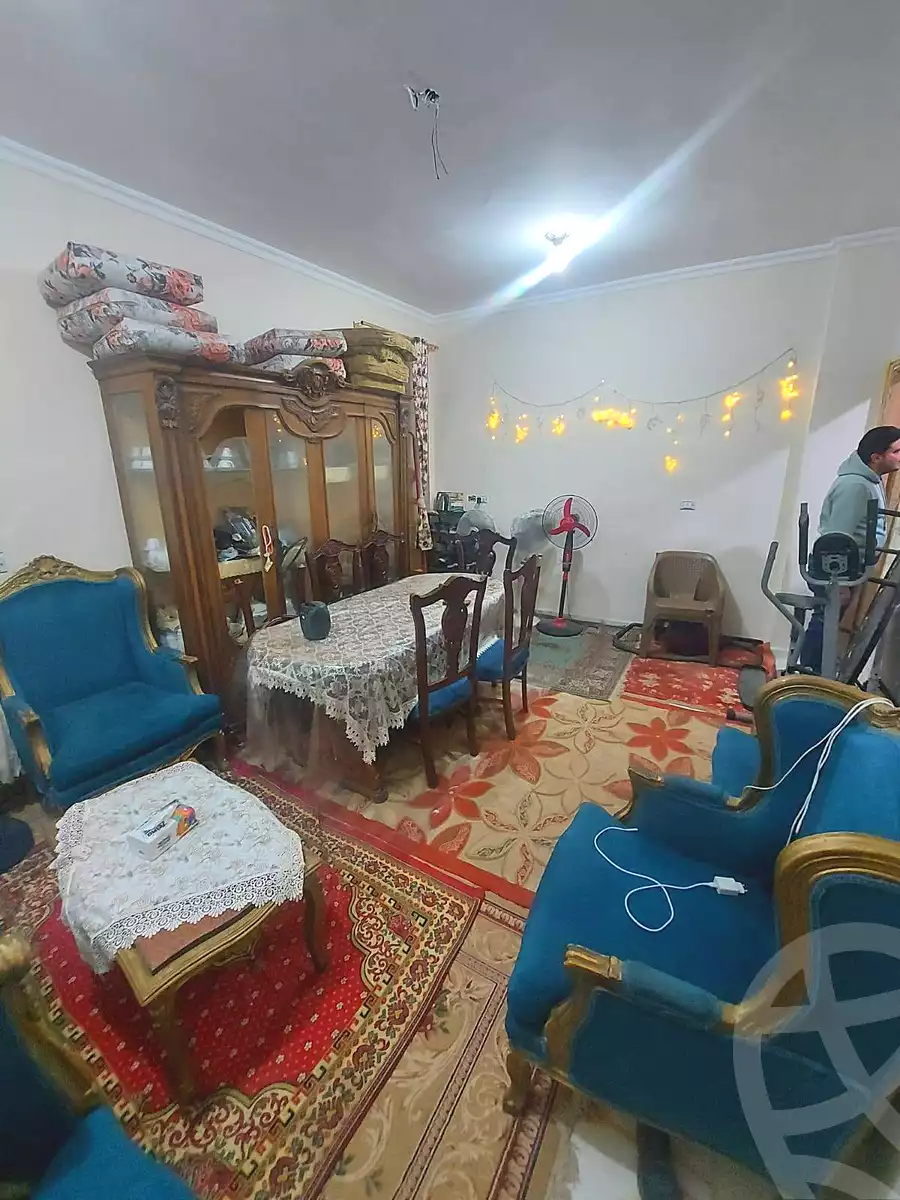 https://aqarmap.com.eg/en/listing/6812605-for-sale-cairo-helwan-el-shareaa-el-sharby-st