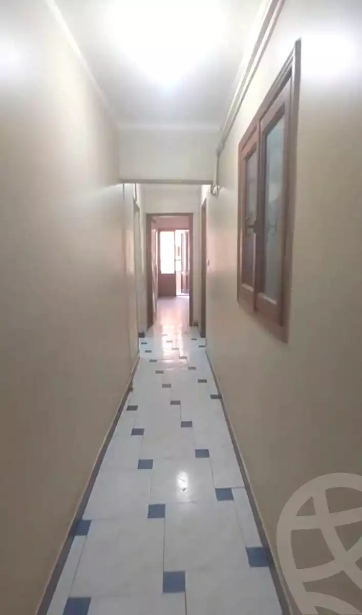 https://aqarmap.com.eg/ar/listing/6812638-for-sale-cairo-ain-shams-ain-shams-el-sharkia-el-zahraa-st