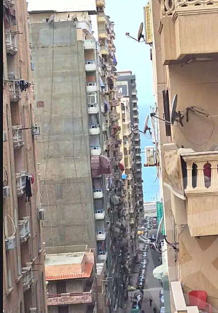 https://aqarmap.com.eg/ar/listing/6812846-for-sale-alexandria-sydy-bshr-sydy-bshr-bhry-street-15