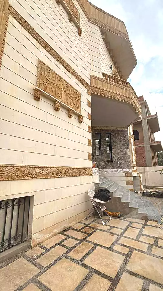 https://aqarmap.com.eg/ar/listing/6813110-for-sale-cairo-el-shorouk-lhy-lthny-grb