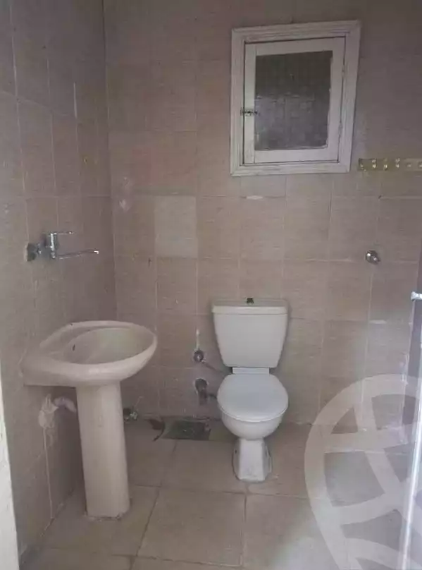 https://aqarmap.com.eg/ar/listing/6813279-for-rent-alexandria-sydy-bshr-sydy-bshr-bhry-gamal-abd-el-nasir-st