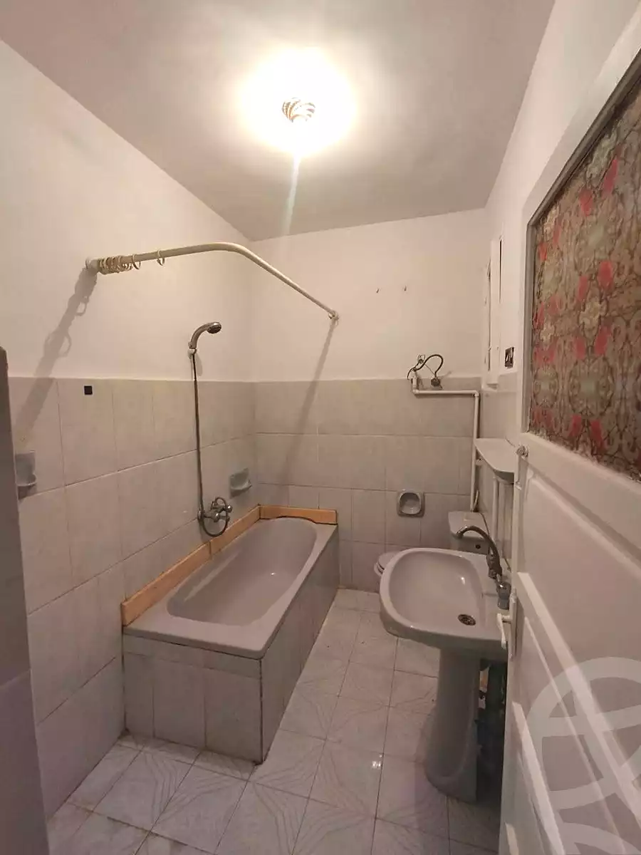 https://aqarmap.com.eg/ar/listing/6813308-for-sale-alexandria-l-jmy-el-hanouvel-el-kholafaa-el-rashdeen-st