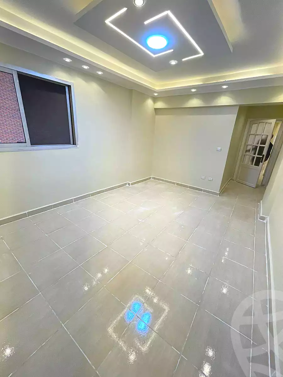 https://aqarmap.com.eg/ar/listing/6813336-for-sale-alexandria-sydy-bshr-sydy-bshr-bhry-gamal-abd-el-nasir-st