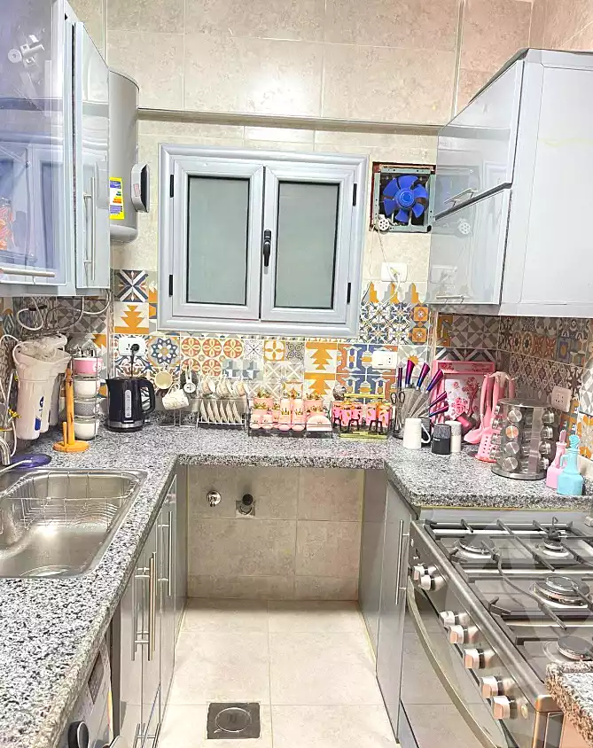 https://aqarmap.com.eg/ar/listing/6813389-for-sale-alexandria-l-jmy-lbytsh-el-saleheen-mosque-st