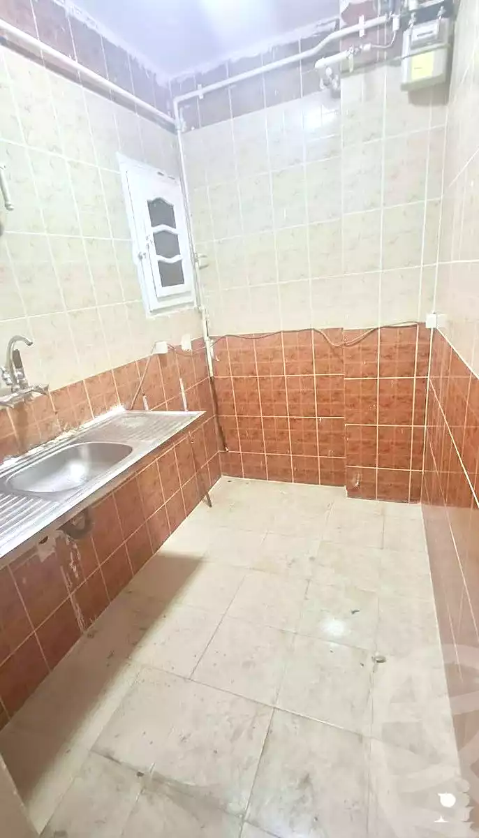 https://aqarmap.com.eg/ar/listing/6813701-for-sale-alexandria-l-jmy-lbytsh-el-saleheen-mosque-st
