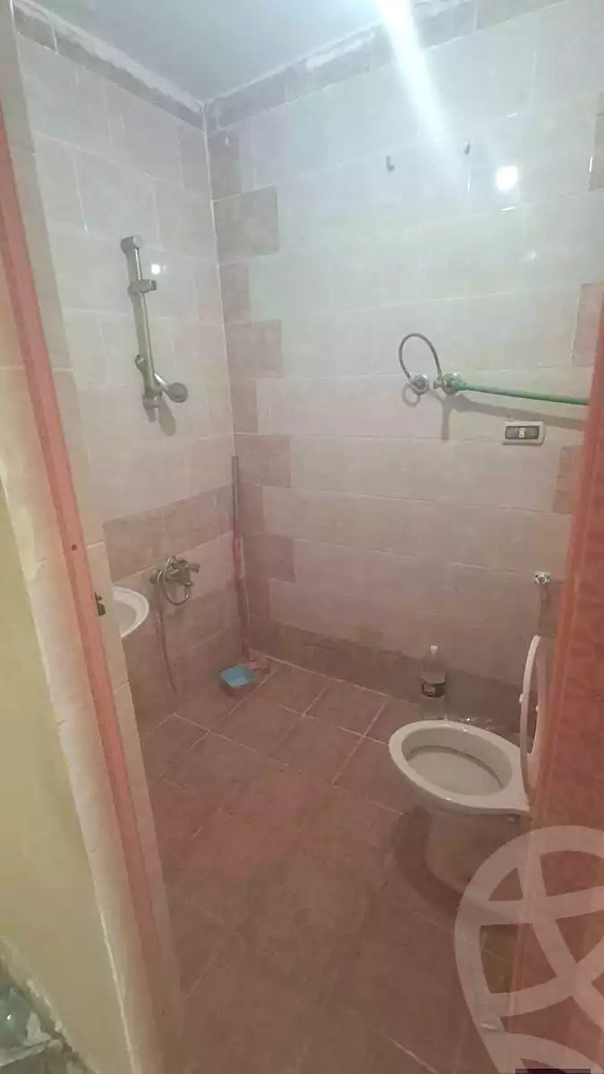 https://aqarmap.com.eg/ar/listing/6813701-for-sale-alexandria-l-jmy-lbytsh-el-saleheen-mosque-st