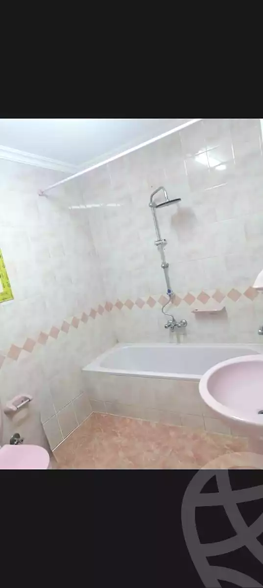 https://aqarmap.com.eg/ar/listing/6813767-for-rent-cairo-helwan-el-masaken-el-iqtsadeyah-ahmed-badawy-st