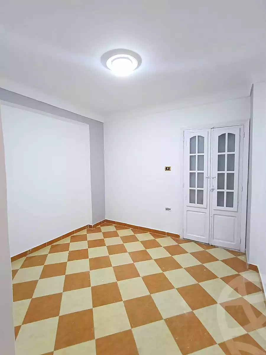 https://aqarmap.com.eg/en/listing/6814321-for-sale-alexandria-lsywf-el-falki