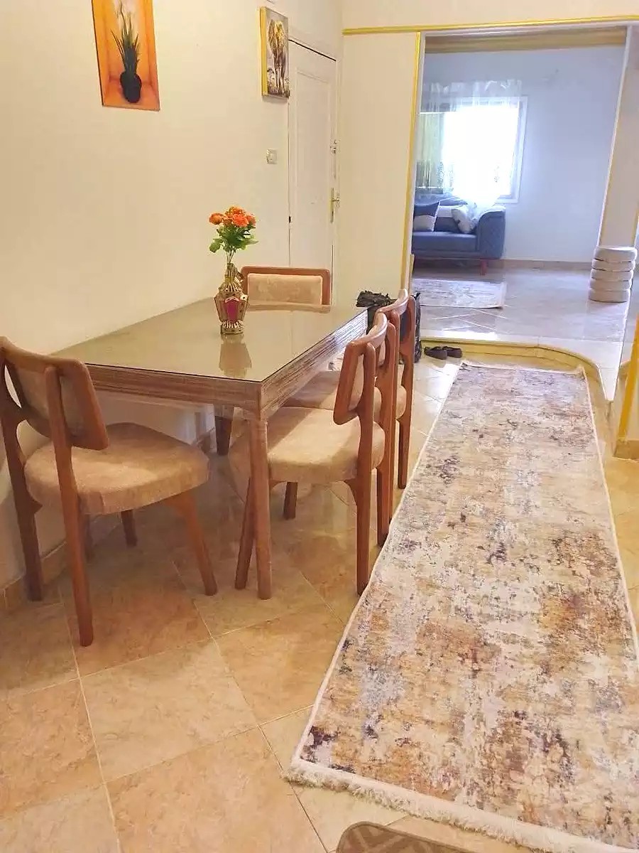 https://aqarmap.com.eg/en/listing/6814452-for-rent-cairo-el-haram-madkor