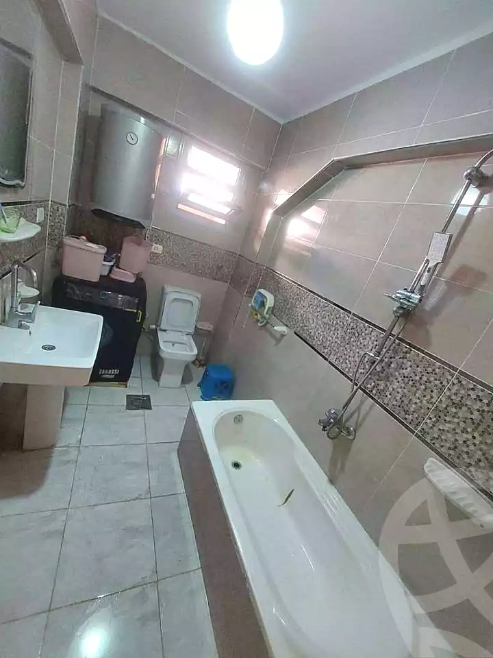 https://aqarmap.com.eg/en/listing/6814649-for-sale-alexandria-l-jmy-lbytsh-al-aeda-al-kadema-st