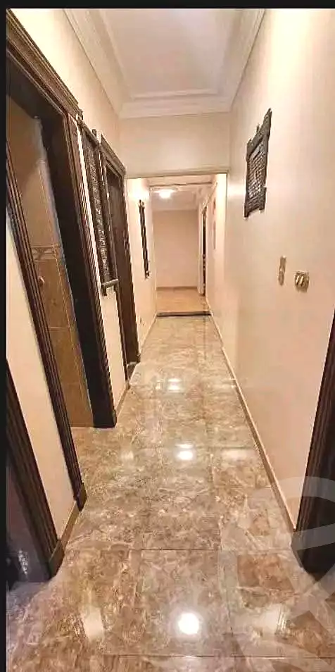 https://aqarmap.com.eg/ar/listing/6814771-for-rent-cairo-mokattam-lhdb-l-ly-shr-krym-bnwn