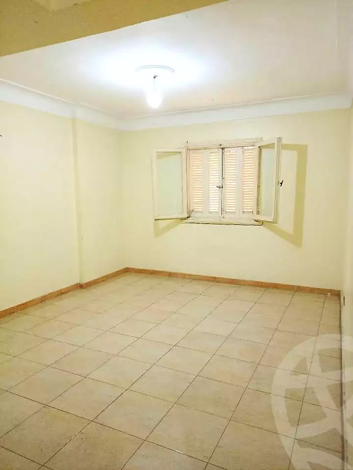 https://aqarmap.com.eg/en/listing/6814825-for-sale-alexandria-el-mandara-alex-el-mandara-bahri