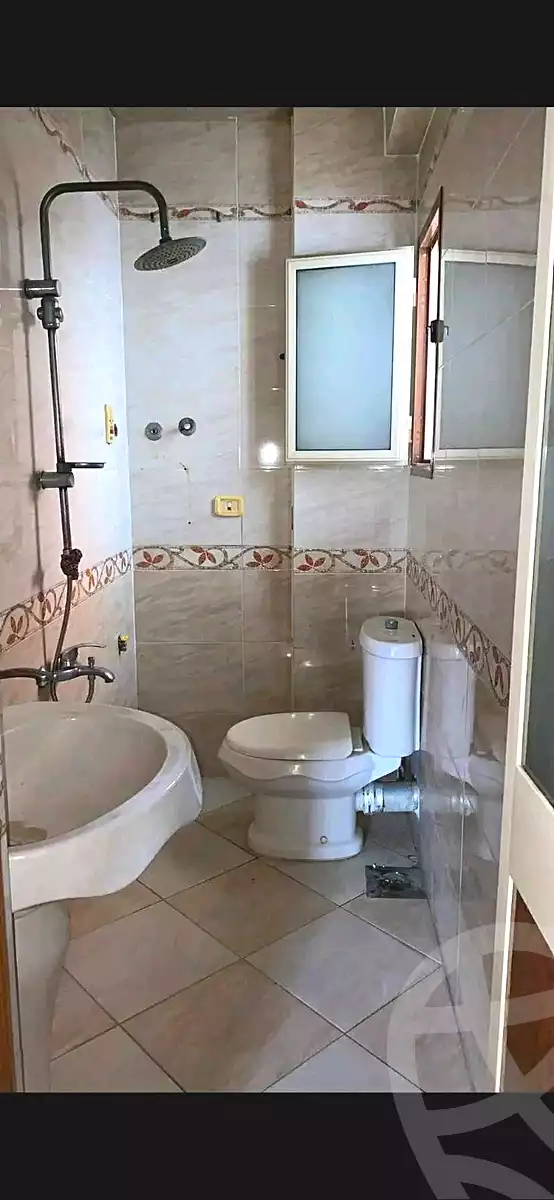 https://aqarmap.com.eg/ar/listing/6816124-for-rent-alexandria-l-jmy-bw-ywsf
