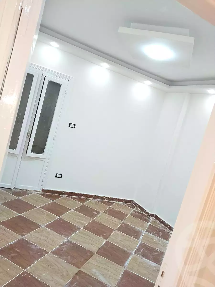 https://aqarmap.com.eg/ar/listing/6816275-for-sale-alexandria-l-jmy-el-hanouvel-al-haded-we-al-soulb-st