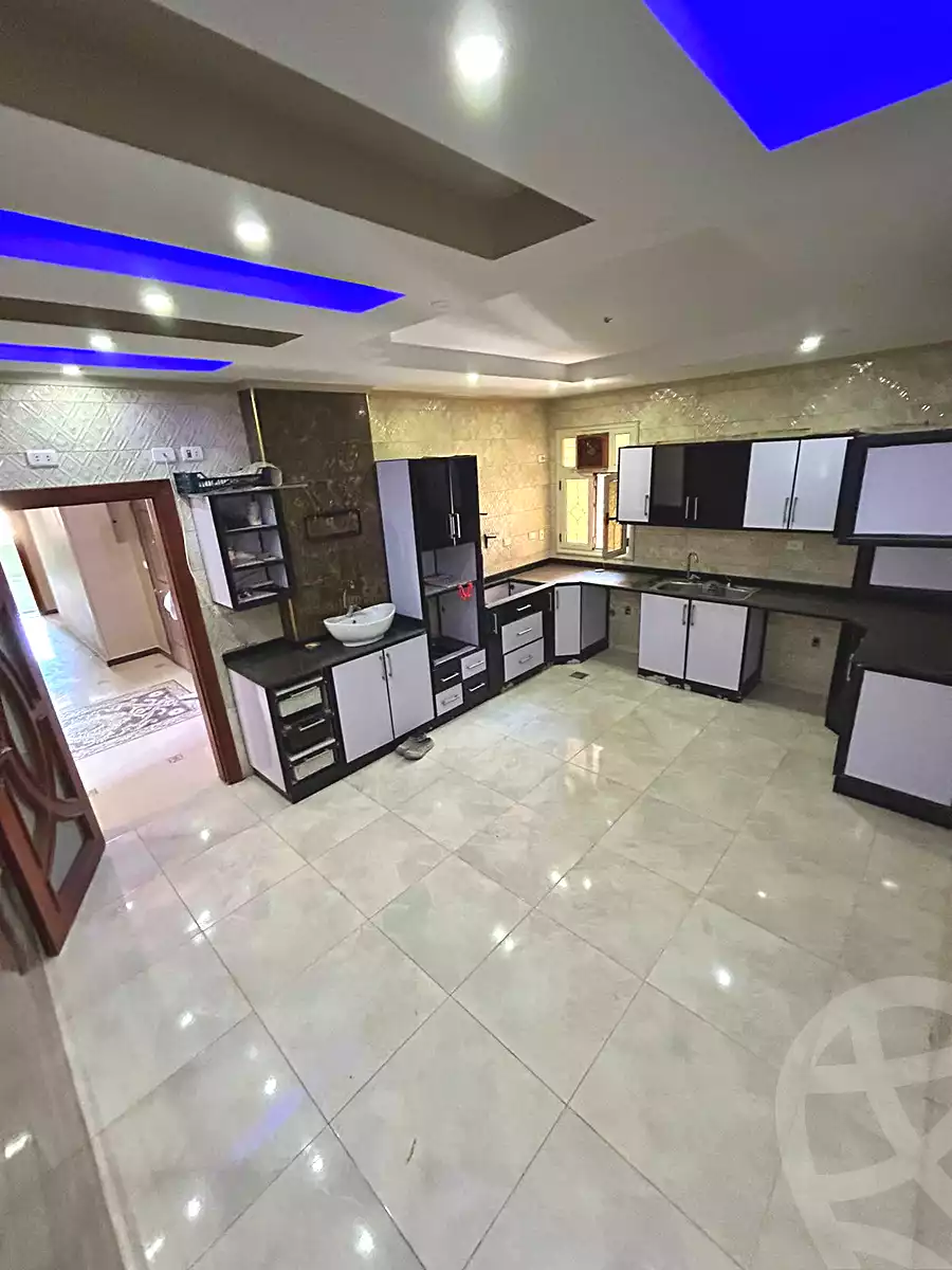 https://aqarmap.com.eg/ar/listing/6816467-for-sale-cairo-6th-of-october-el-tawsaat-el-shamalya-touristic-second-area