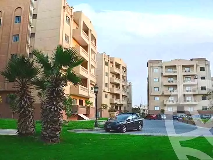 https://aqarmap.com.eg/en/listing/6816829-for-sale-cairo-new-cairo-compounds-el-ashrafia