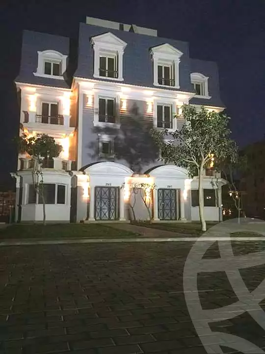 https://aqarmap.com.eg/ar/listing/6816861-for-sale-cairo-6th-of-october-compounds-mountain-view-giza-plateau