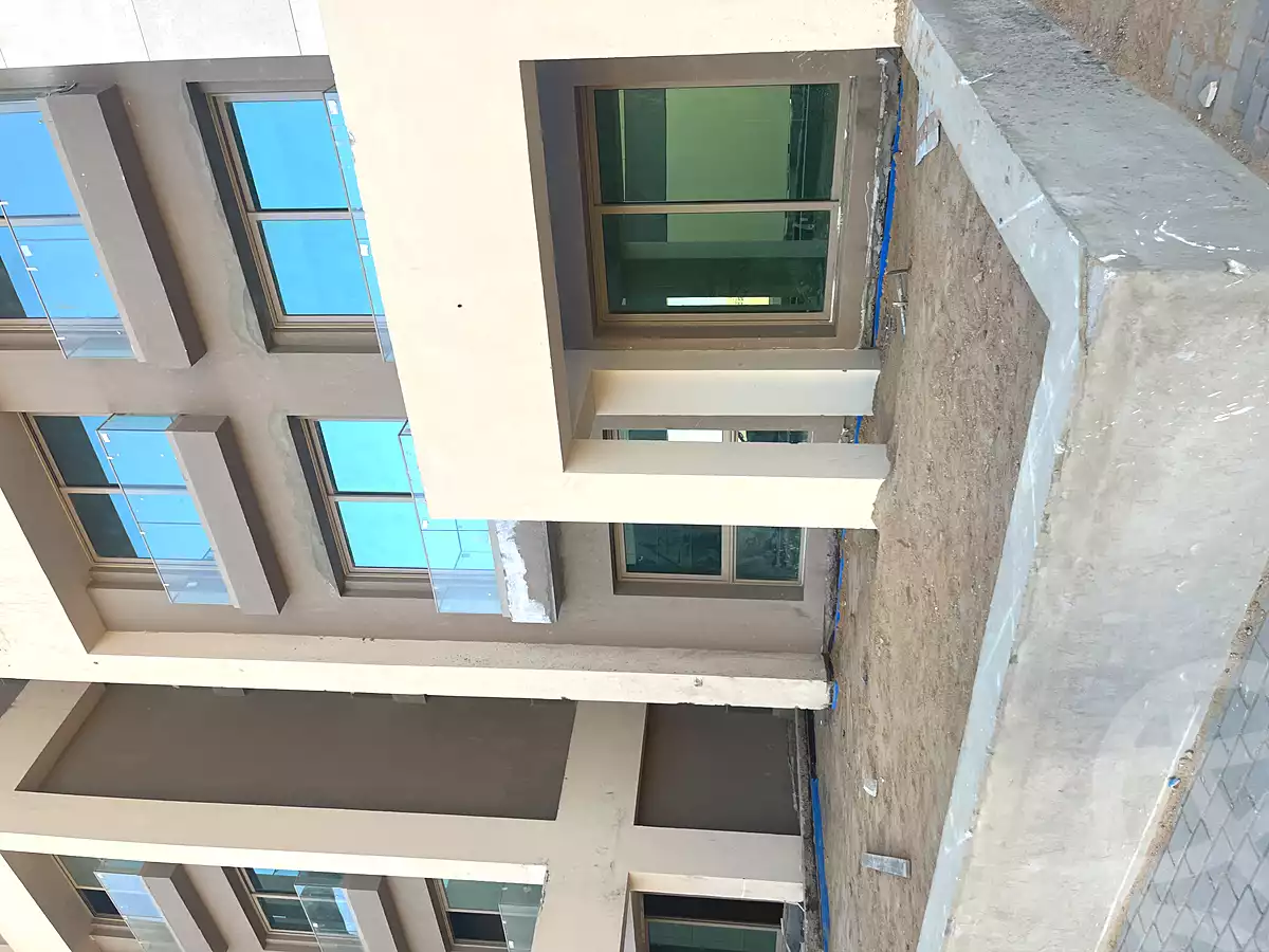 https://aqarmap.com.eg/en/listing/6811907-for-sale-cairo-new-administrative-capital-r8-de-joya-4-compound-taj-misr