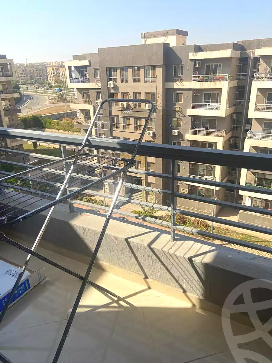 https://aqarmap.com.eg/ar/listing/6817014-for-rent-cairo-el-sheikh-zayed-city-compounds-dr-msr