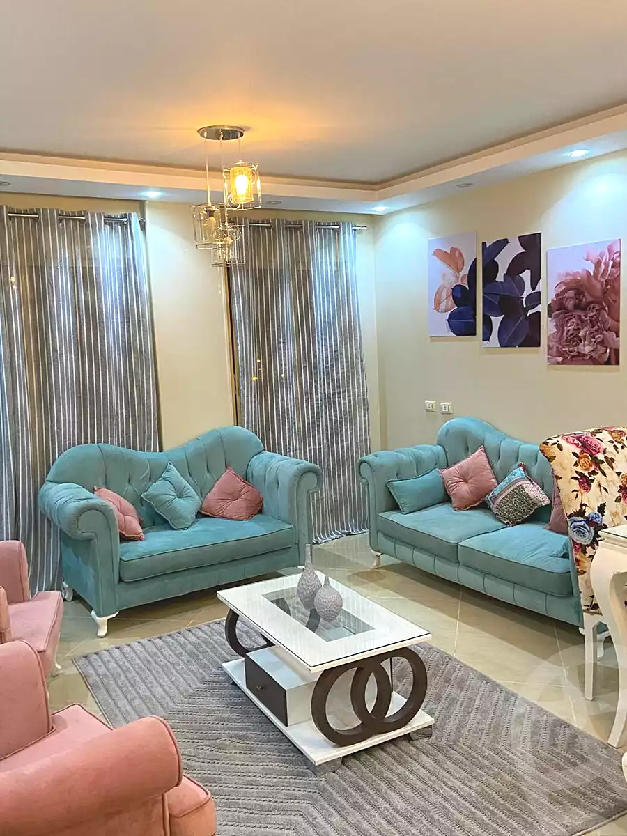 https://aqarmap.com.eg/ar/listing/6817014-for-rent-cairo-el-sheikh-zayed-city-compounds-dr-msr