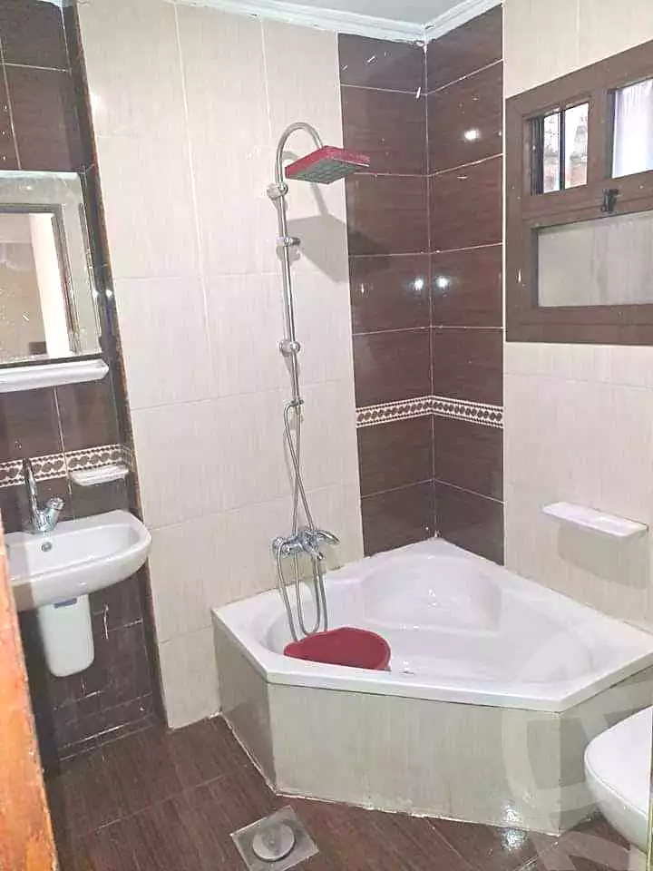 https://aqarmap.com.eg/en/listing/6817278-for-sale-cairo-ain-shams-jsr-lswys