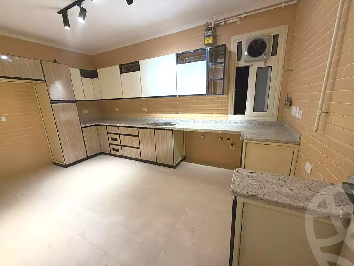 https://aqarmap.com.eg/en/listing/6817644-for-rent-cairo-el-sheikh-zayed-city-el-hay-eltaseaa-area-5