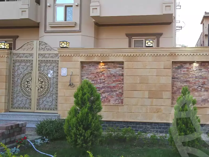 https://aqarmap.com.eg/en/listing/6817975-for-sale-cairo-6th-of-october-el-tawsaat-el-shamalya-hy-2000-qt