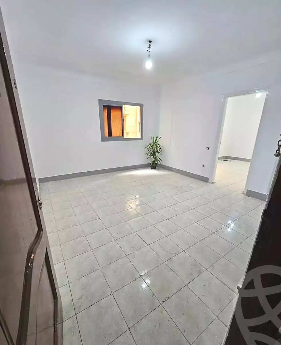 https://aqarmap.com.eg/en/listing/6818151-for-sale-alexandria-sydy-bshr-sydy-bshr-bhry-amr-el-nogomy-st