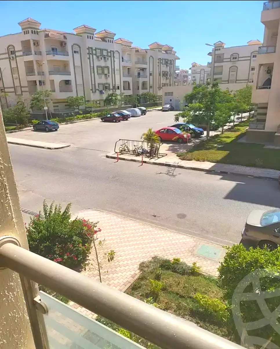 https://aqarmap.com.eg/en/listing/6818315-for-sale-cairo-el-shorouk-compounds-heliopolis-residence