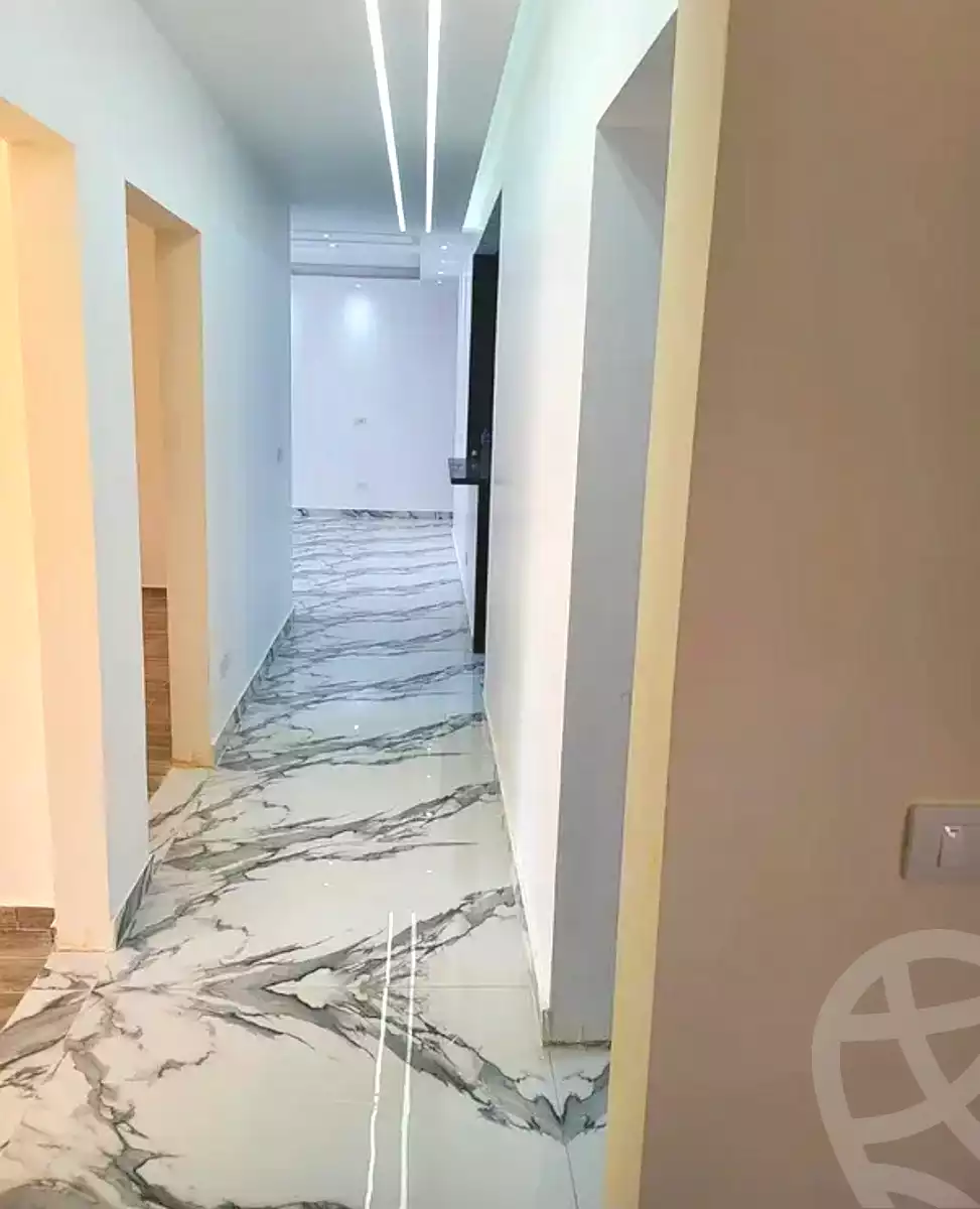 https://aqarmap.com.eg/en/listing/6818315-for-sale-cairo-el-shorouk-compounds-heliopolis-residence